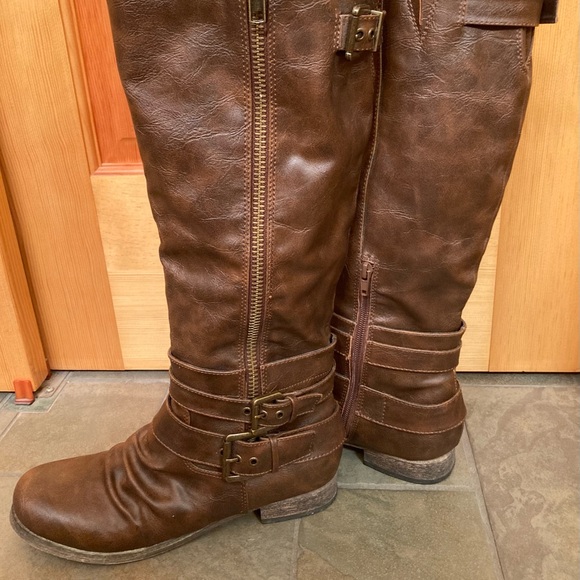 Carlos Casual Boots - Picture 2 of 3
